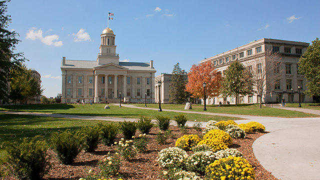 Top Law Schools in Iowa | Law School Rankings